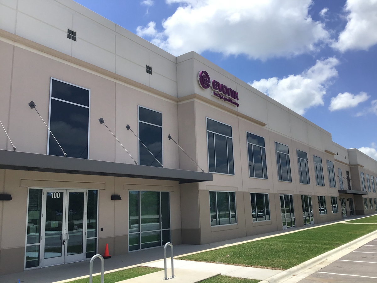 ©Evonik-3D-Printing-Technology-Center-Austin-TX.jpg